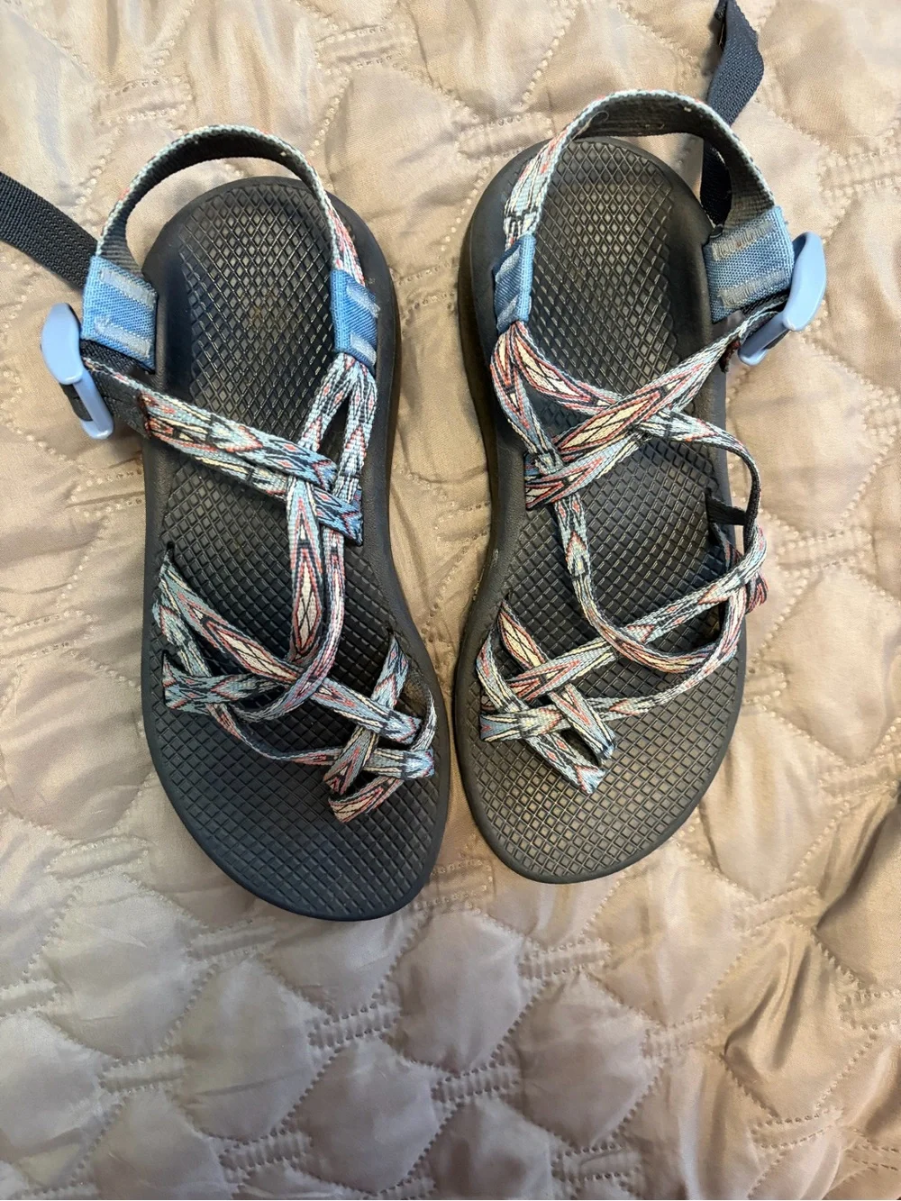 Chaco Women's Strappy Outdoor Sandals in Black with Multicolor Weave